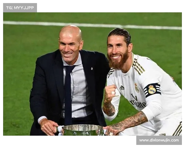 巴萨与皇马崛起之路对比：历史成就、战术风格、球队文化、青训体系与国际影响力分析